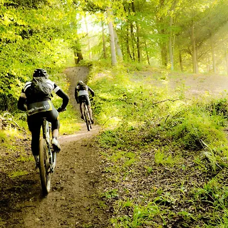 Moderne à La Ferrière-aux-étangs De 55 M² Avec Jacuzzi Appartement