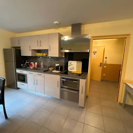Moderne A De 55 M² Avec Jacuzzi דירה La Ferriere-aux-Etangs